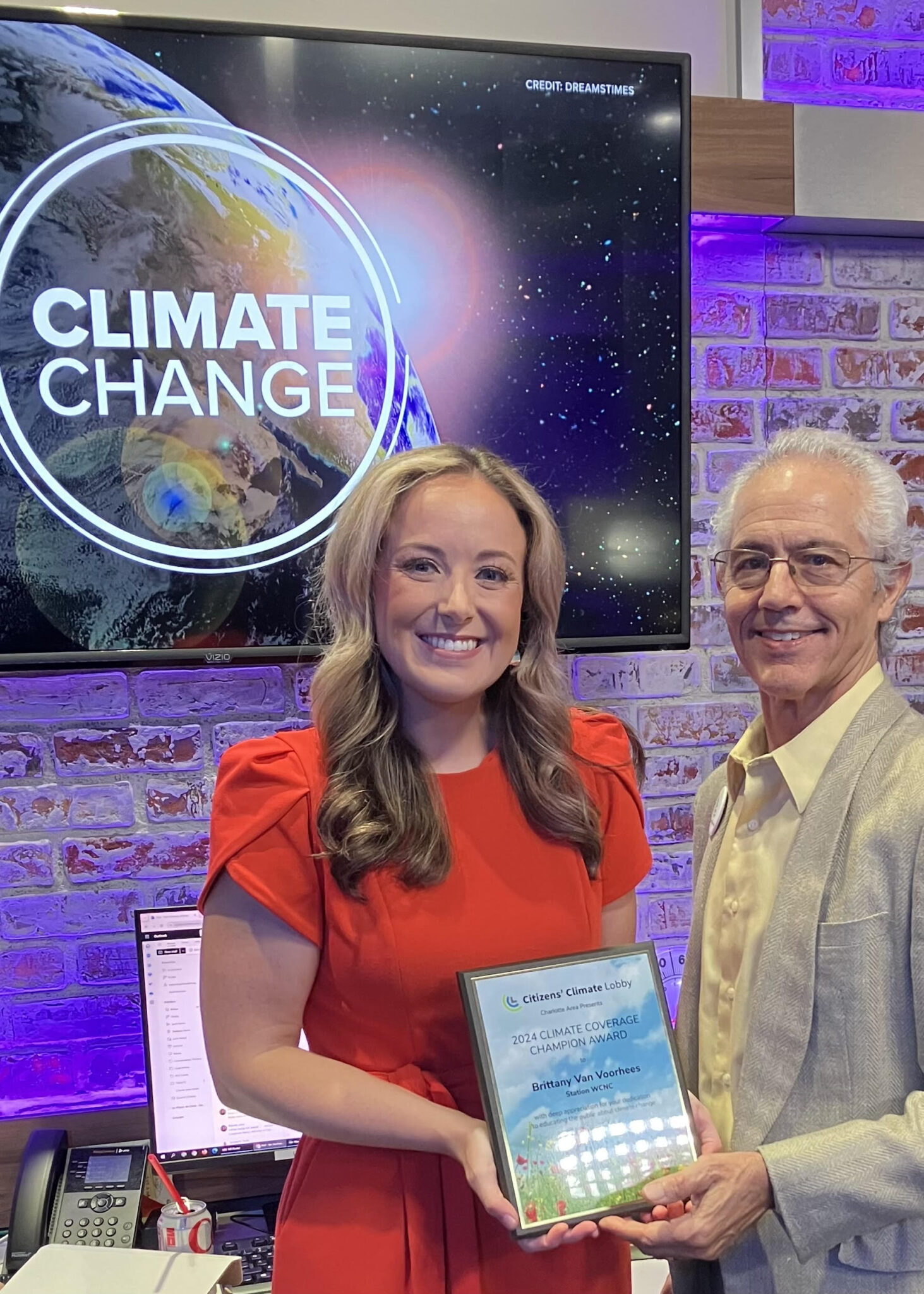 CCL volunteers award local meteorologists for outstanding climate ...