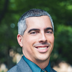 Headshot of CCL research coordinator Dana Nuccitelli